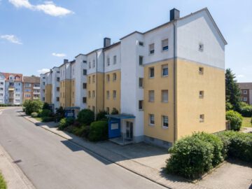 Praktisch geschnittene 2 ZKB in Bischofsheim, Mozartstraße 35, 65474 Bischofsheim
